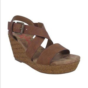 Brown Wedges